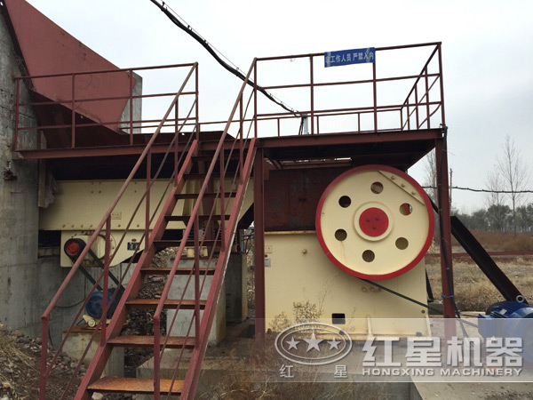 現場作業中 現場作業中