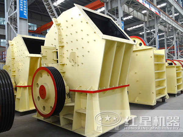 粉碎機近圖 粉碎機近圖
