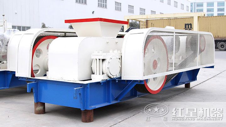 對(duì)輥碎石機(jī) 對(duì)輥碎石機(jī)