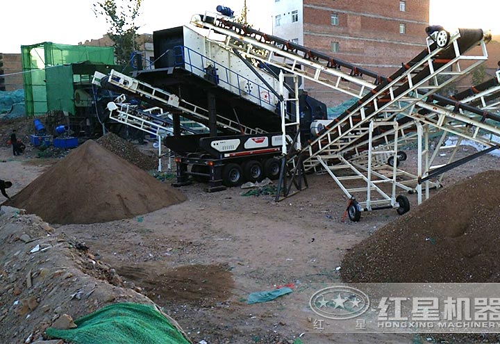 建筑廢料粉碎機生產現場 建筑廢料粉碎機生產現場