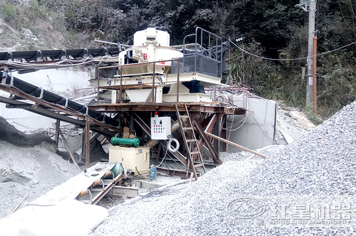 硅石制砂機作業現場 硅石制砂機作業現場