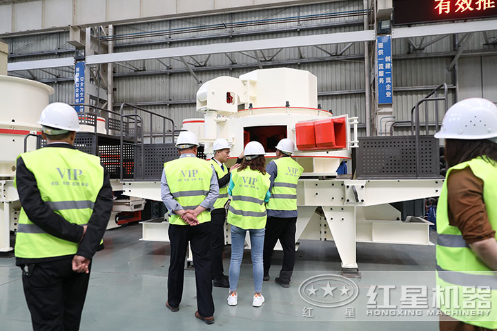 客戶參觀粉砂機實拍 客戶參觀粉砂機實拍