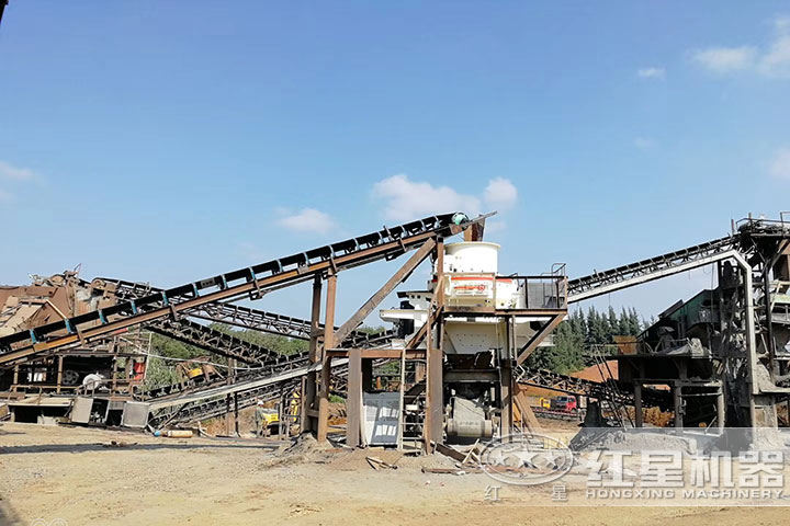 人工制沙現場 人工制沙現場