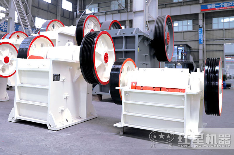 小型鵝卵石顎式破碎機(jī) 小型鵝卵石顎式破碎機(jī)