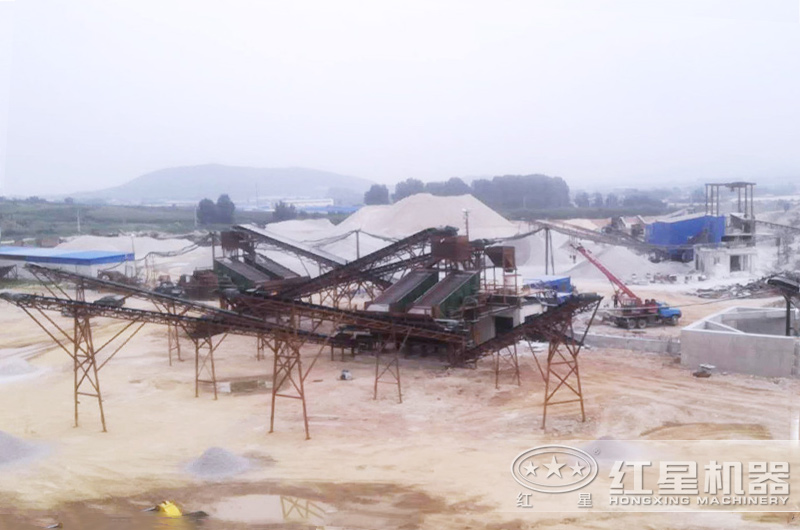 洞渣加工碎石現場 洞渣加工碎石現場
